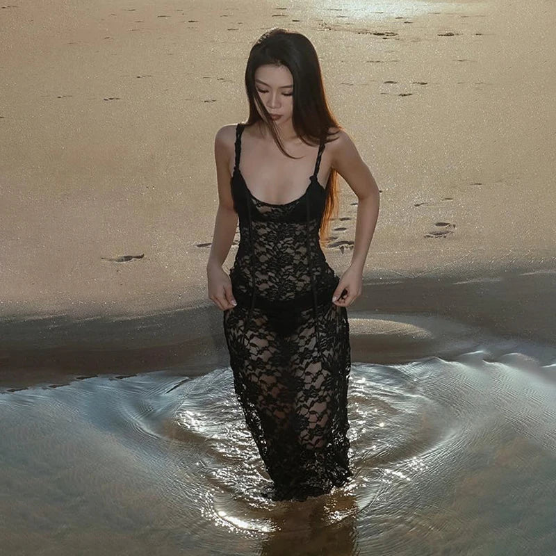 Sleeveless Lace Maxi Dress
