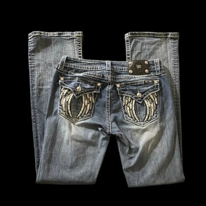Distressed Washed Pocket Embroidery Jeans