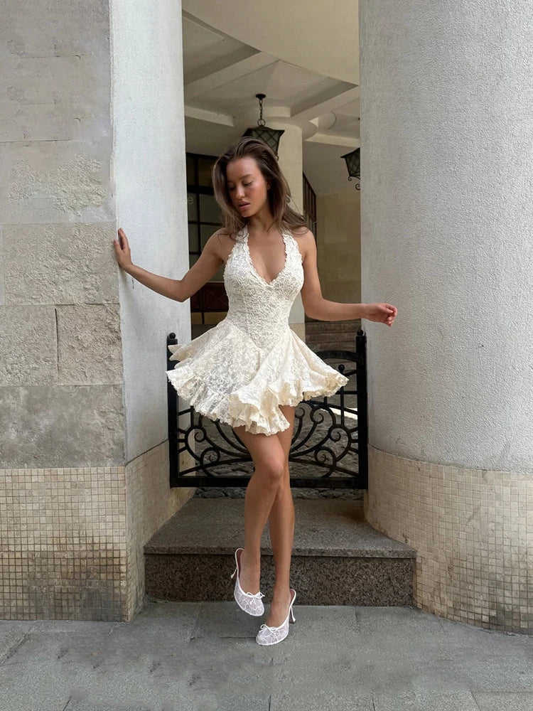 Minivestido de encaje para mujer, elegante, cuello en V, con cintura ceñida, falda con bajo acampanado, estilo callejero, sin espalda, vestido de verano halter para mujer