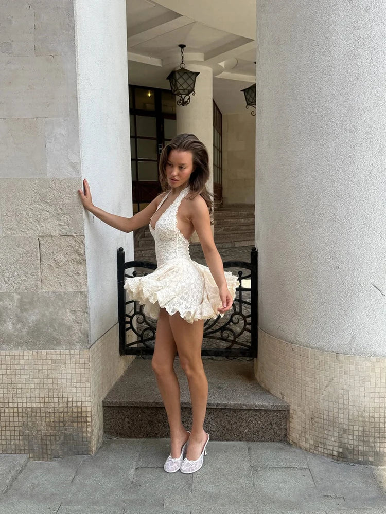 Minivestido de encaje para mujer, elegante, cuello en V, con cintura ceñida, falda con bajo acampanado, estilo callejero, sin espalda, vestido de verano halter para mujer