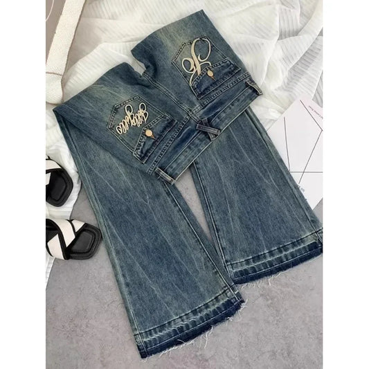 low-waisted jeans