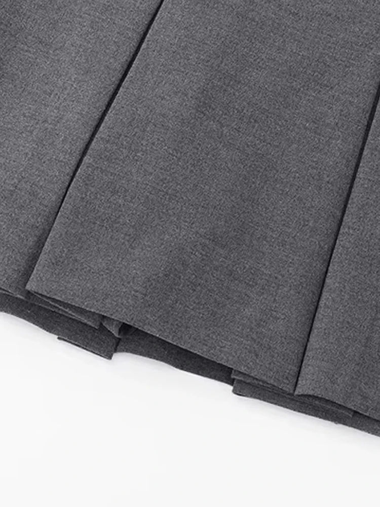 Pleated Short Skirt