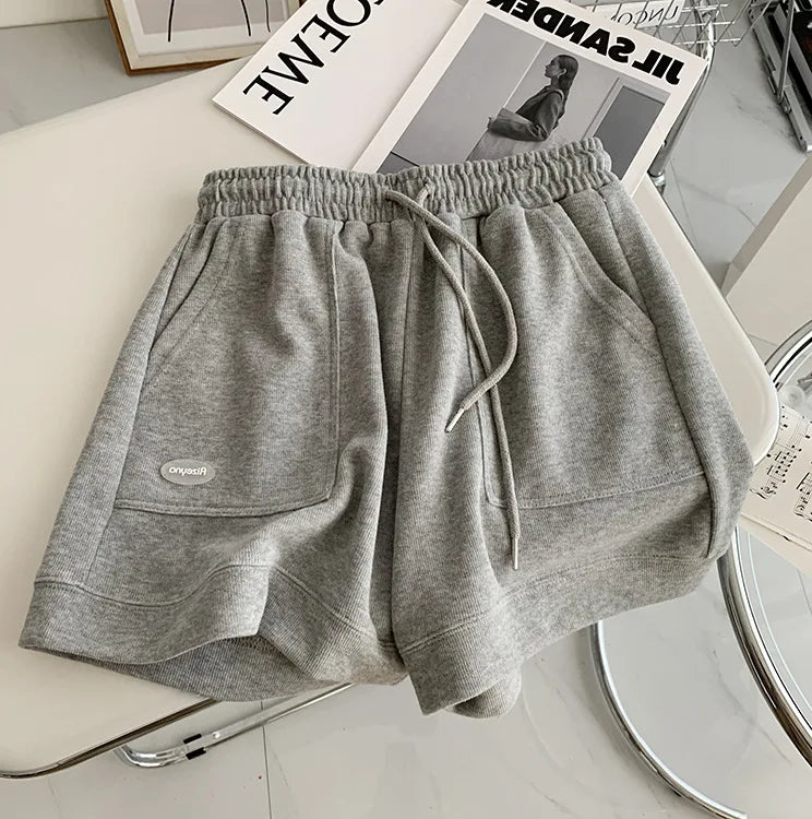 Shorts A sueltos de pernera ancha con cordón