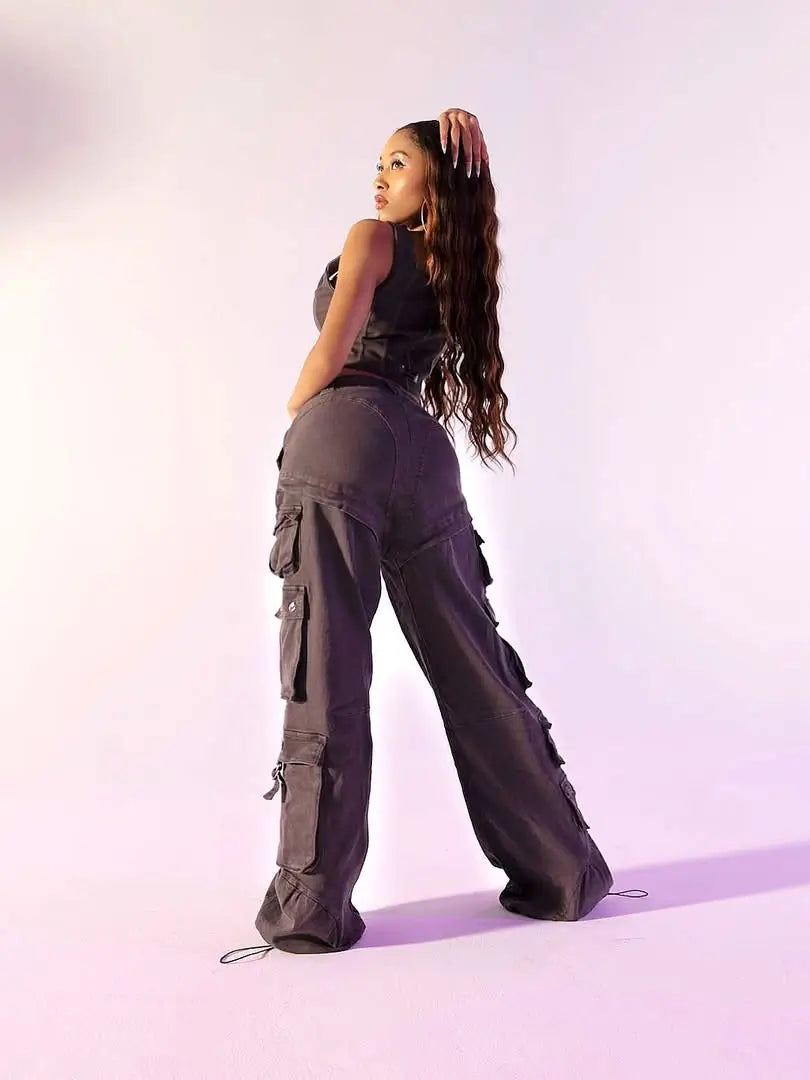 Pantalón cargo de sarga de tiro bajo