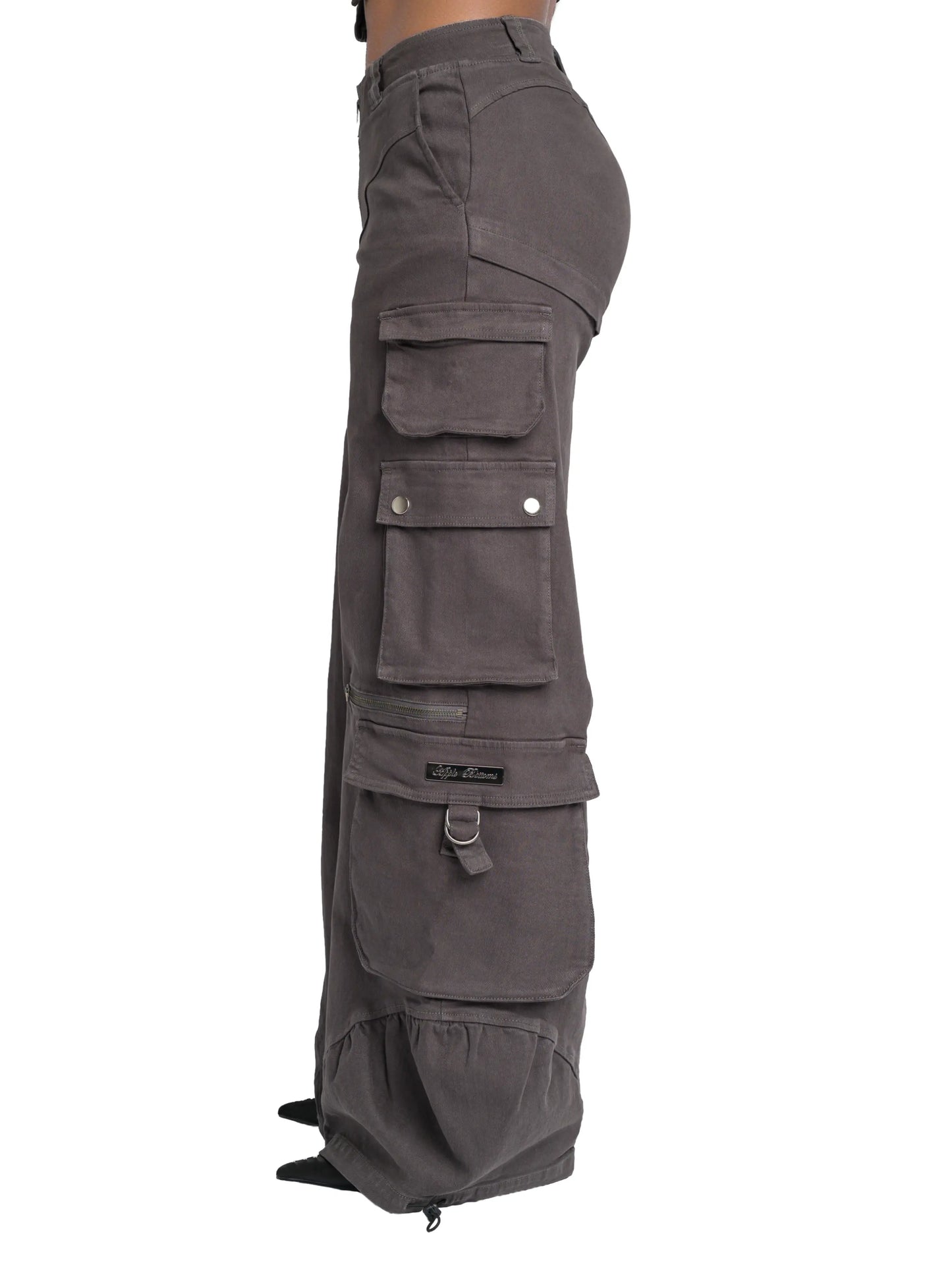 Pantalón cargo de sarga de tiro bajo