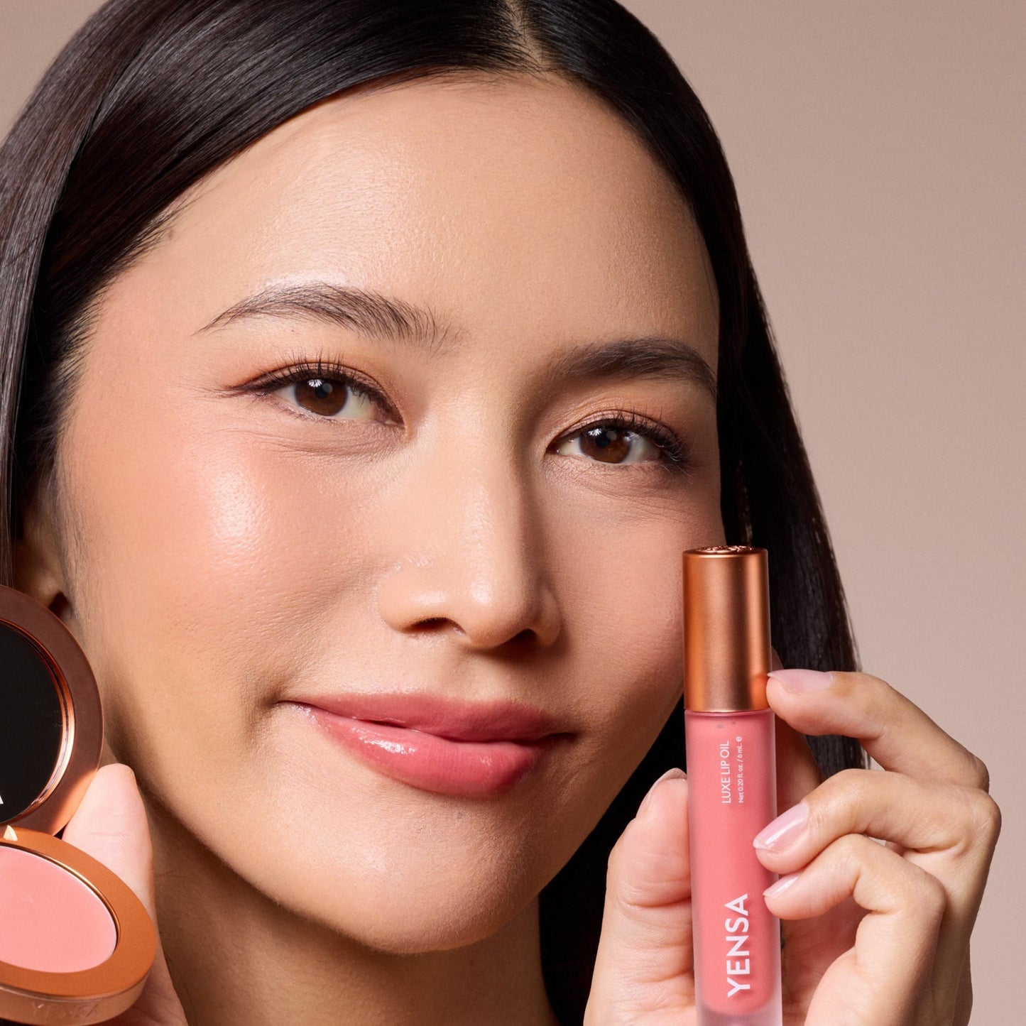 Aceite Nutritivo Labial Lujoso con Hialurónico + Vitamina E